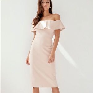 Aritzia Babaton Ruslan Off-the-Shoulder Midi Dress